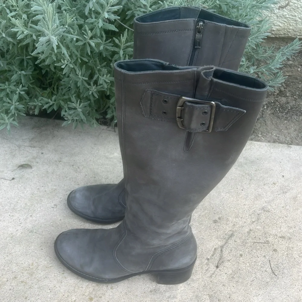 Paul Green Kendra Grey Leather Tall Buckle Boot Women's Size 8